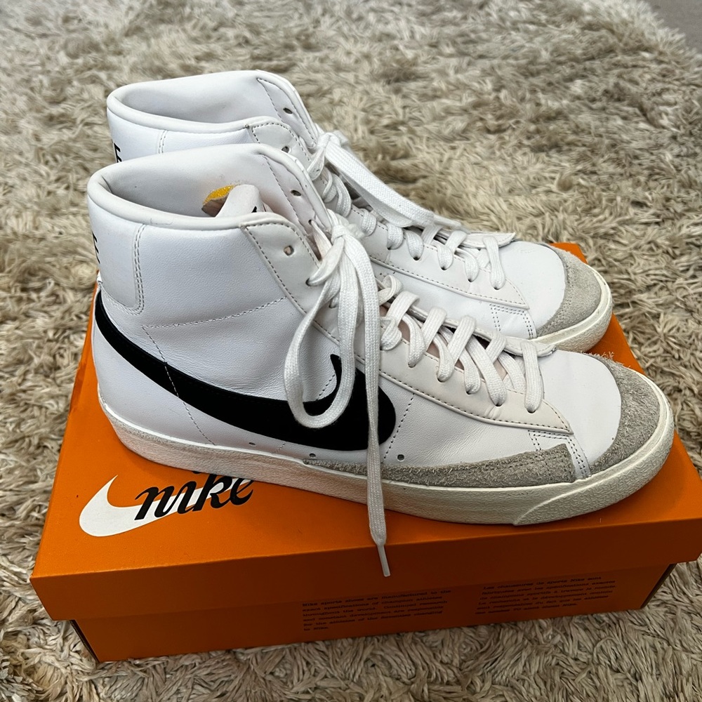 Nike blazer size 11 men’s